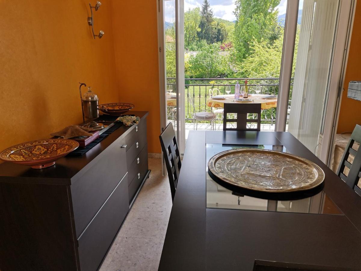 Au Pays D'Olmes Appartement Lavelanet Buitenkant foto