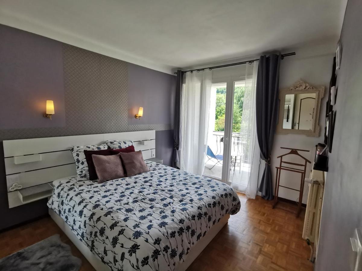 Au Pays D'Olmes Appartement Lavelanet Buitenkant foto